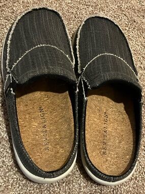 REVITALIGN Black Slip-On Cork Insole Mules